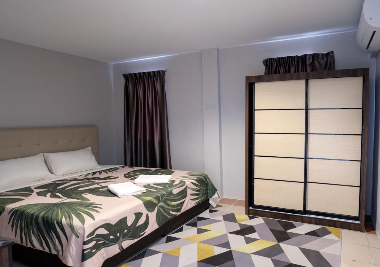 ホテル Putra Sentosa Retreat Camp, Sematan 部屋 写真
