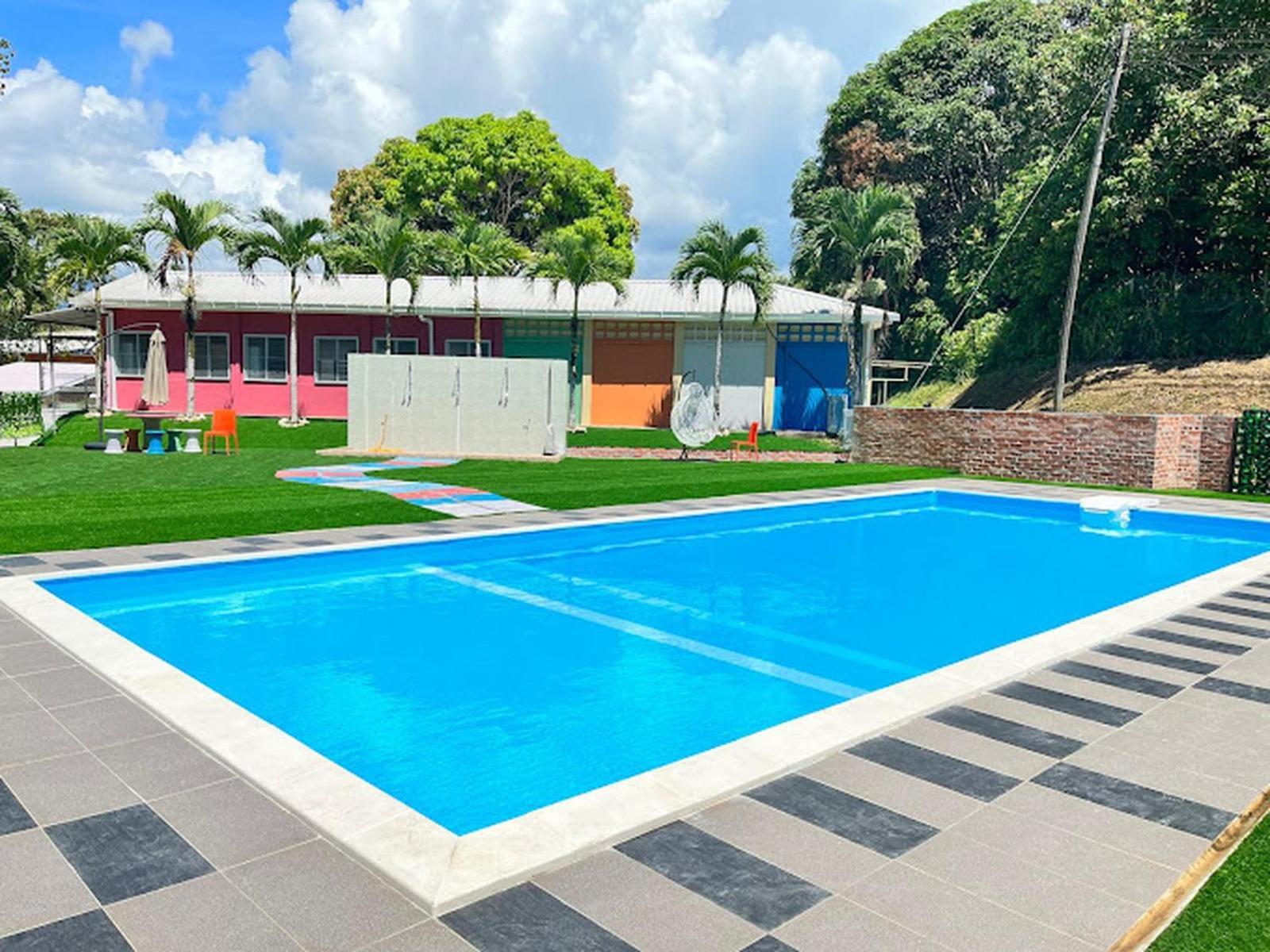 ホテル Putra Sentosa Retreat Camp, Sematan 部屋 写真